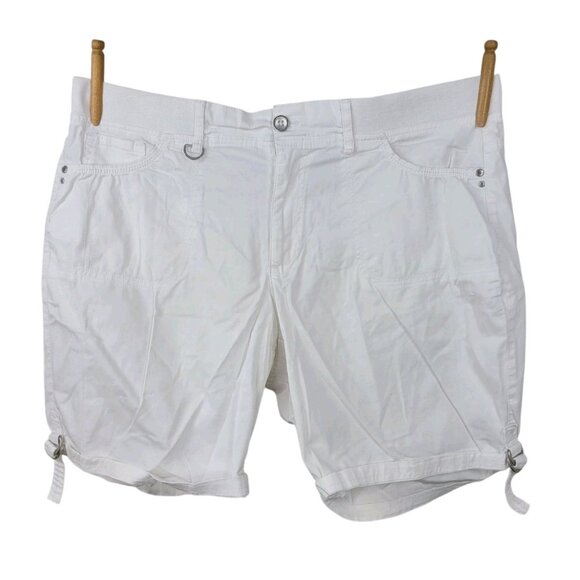 Gloria Vanderbilt Chino Bermuda Shorts Size 16 White Buckle Sideb Stretch Waist - Picture 1 of 9